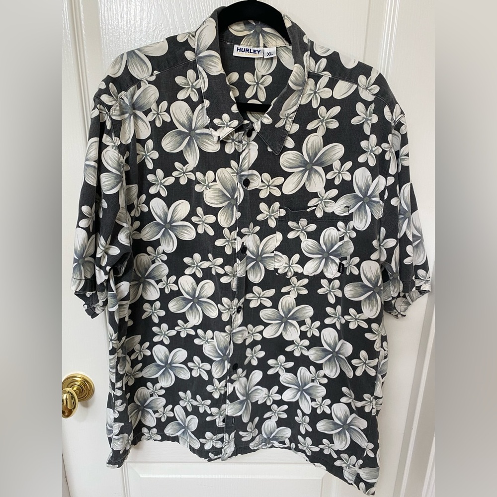 Hurley Shirt with White/Black Plumeria Print; classic surf style